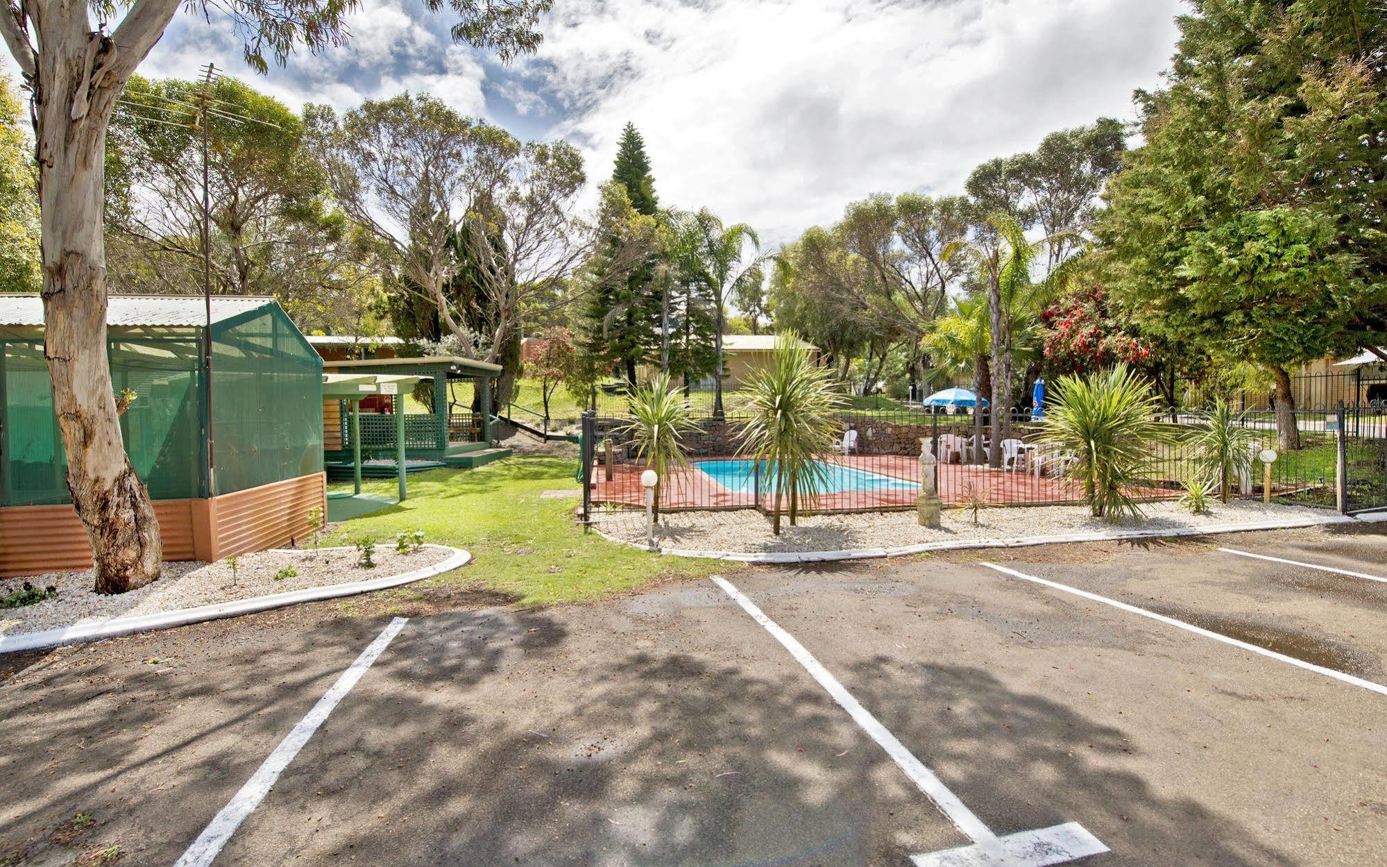 Acclaim Pine Grove Holiday Park Esperance Exteriér fotografie